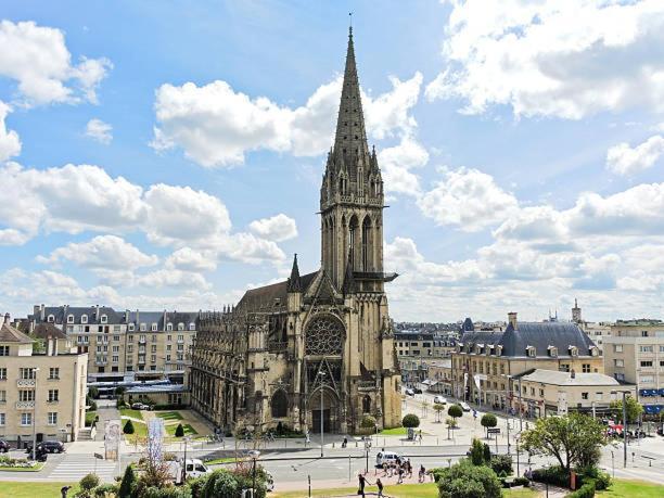 Ibis Budget Caen Centre Gare Exterior photo